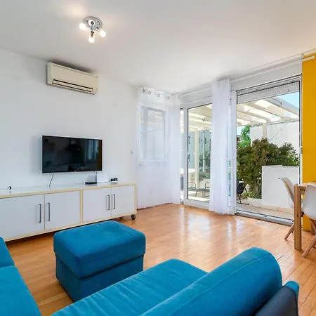 Apartamento With Parking Space - 25406 *